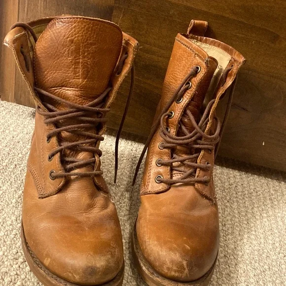 Women’s size 6 1/2 Frye leather boot - Picture 1 of 5
